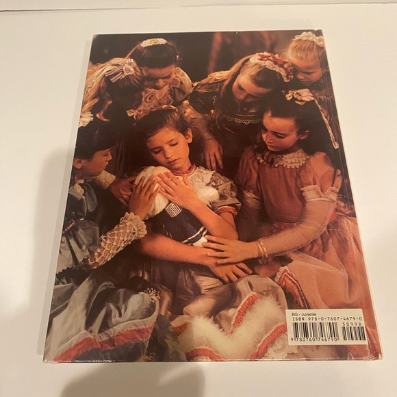 The Nutcracker Holiday book with CD - Picture 3 of 7